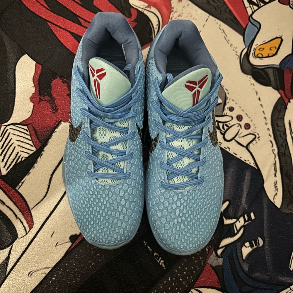 Kobe protro 6 ice grinch